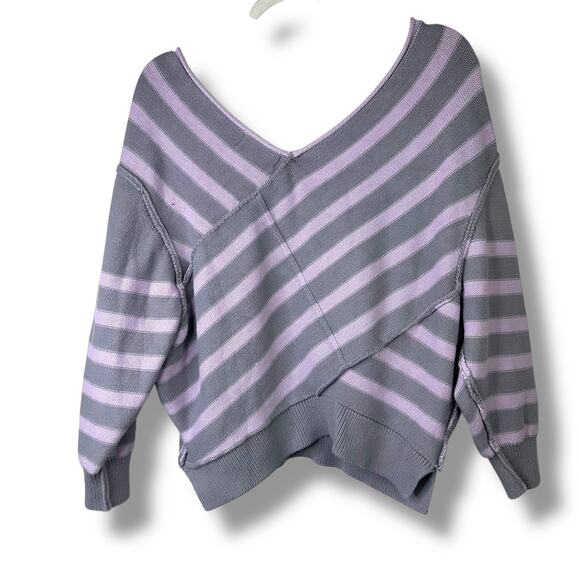 We The Free Gray Purple Crossroads Free People Pullover Off-the-Shoulder Sweater - Picture 9 of 10